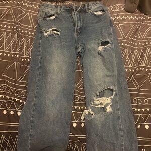 H&M Blue Distressed Straight Leg Women Jeans